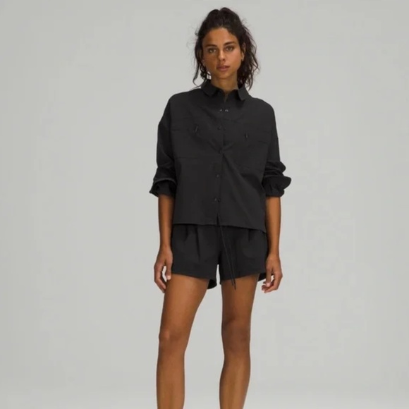 lululemon athletica Tops - ~Lululemon Ventlight Button Up Shirt Black Size 4~